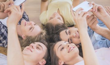 Best cell phone plans for teens and tweens