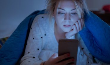 Why Teens Shouldn't Be Sleeping With Their Phones, Especially Now
